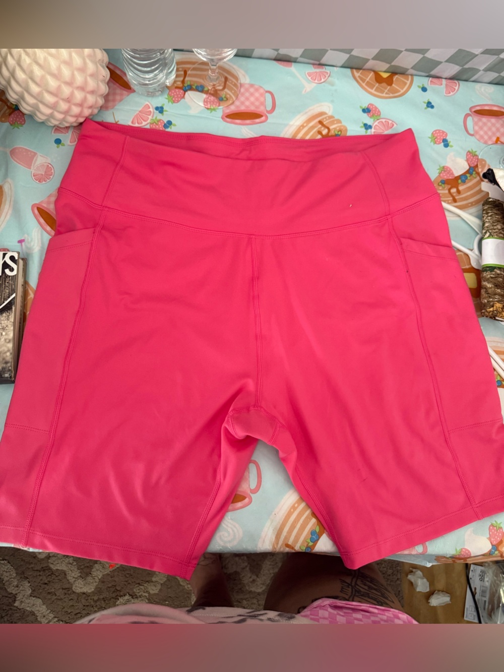 32 Degrees Women's Bright Pink Bike Shorts